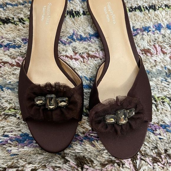 Simply Vera wang brown open toe mules - Picture 4 of 5